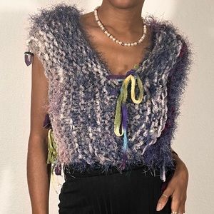 Amethyst knit vest adjustable